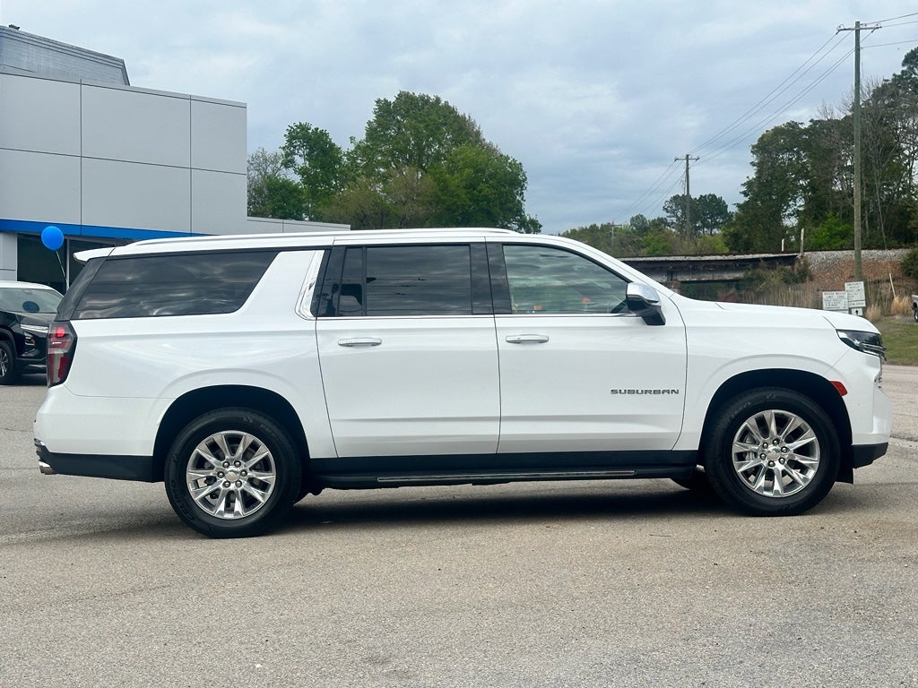 2023 Chevrolet Suburban Premier