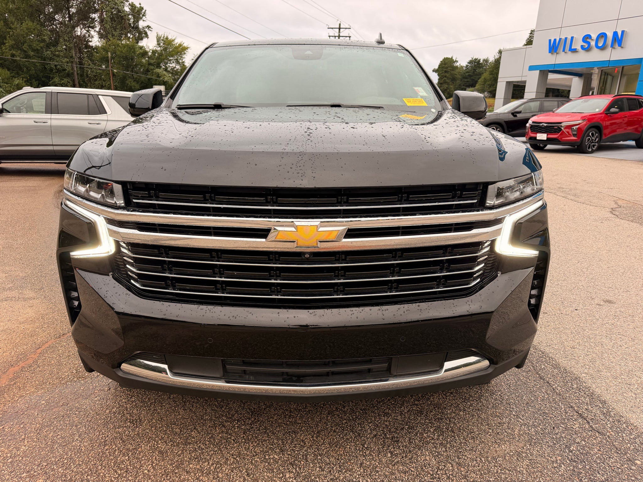 2024 Chevrolet Suburban LT