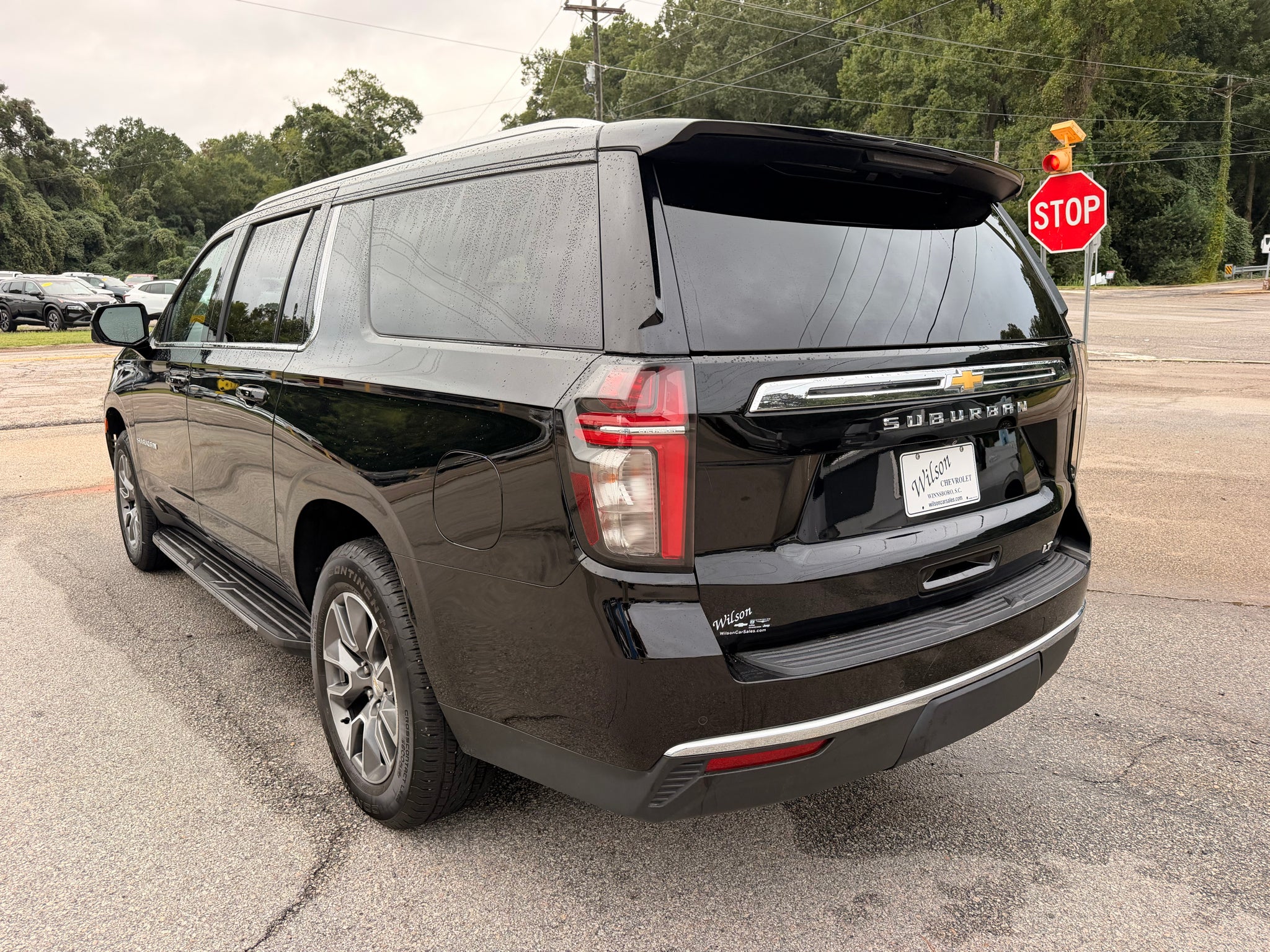 2024 Chevrolet Suburban LT