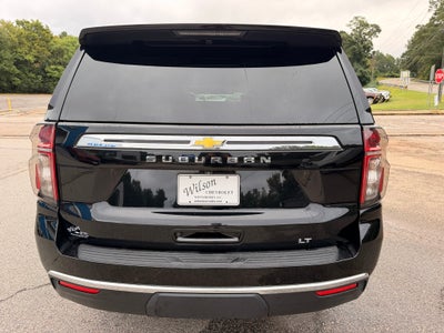 2024 Chevrolet Suburban LT