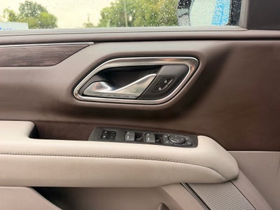 2024 Chevrolet Suburban LT