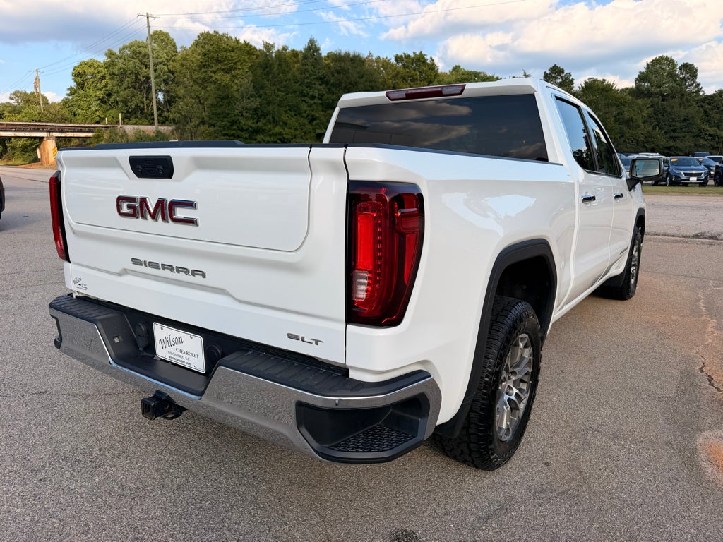 2025 GMC Sierra 1500 SLT