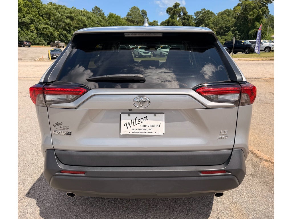 2024 Toyota RAV4 LE