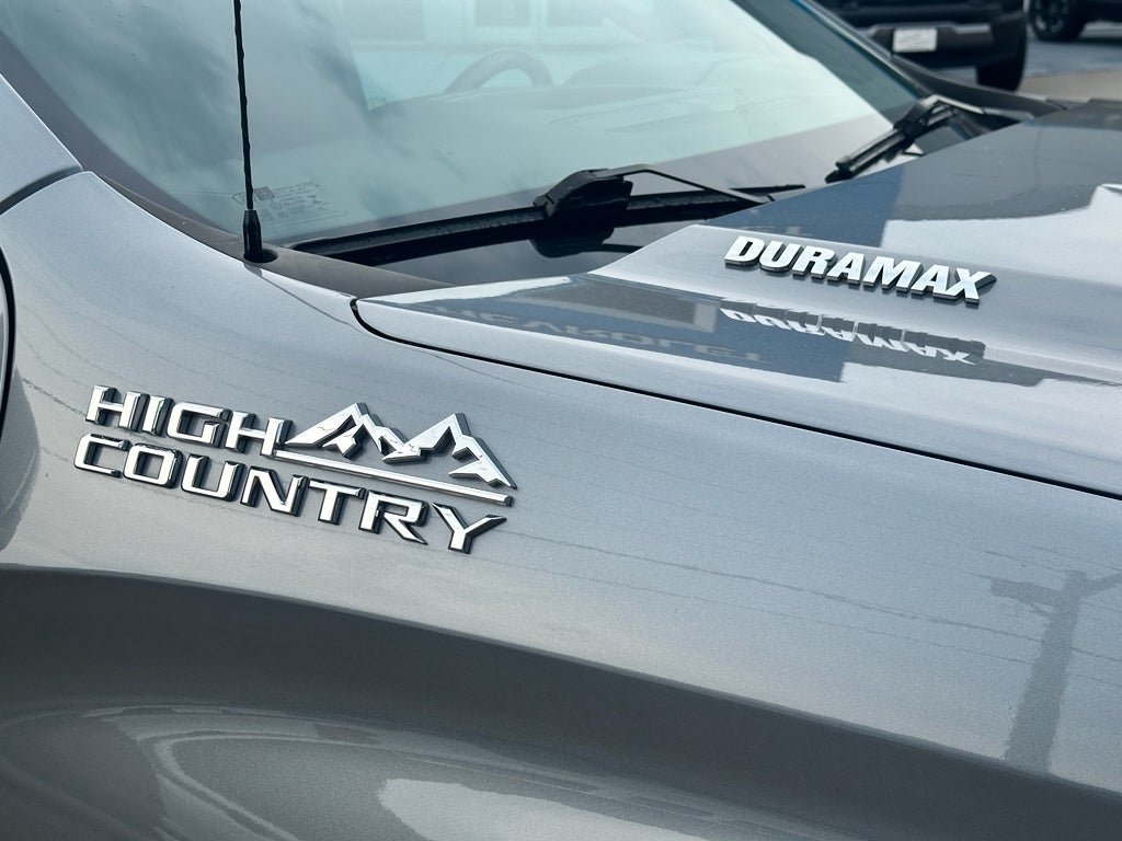 2021 Chevrolet Silverado 1500 High Country