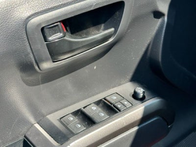 2022 Toyota Tacoma 2WD SR5
