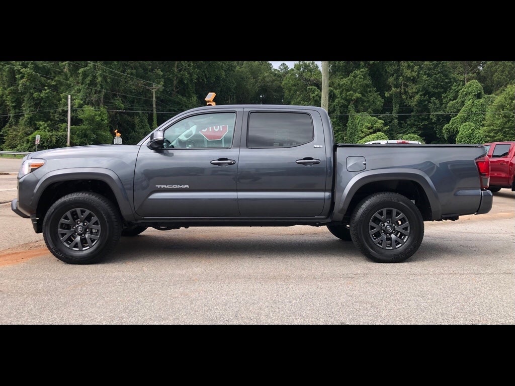 2023 Toyota Tacoma 2WD SR5