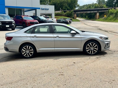 2025 Volkswagen Jetta SE