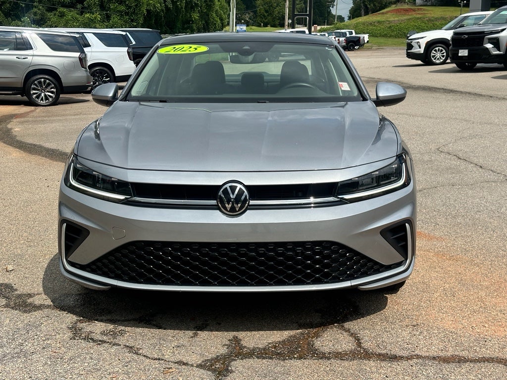 2025 Volkswagen Jetta SE