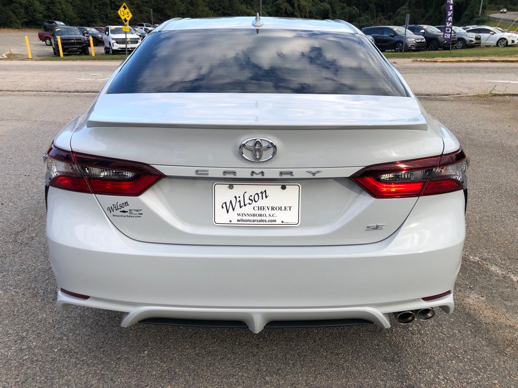 2024 Toyota Camry SE