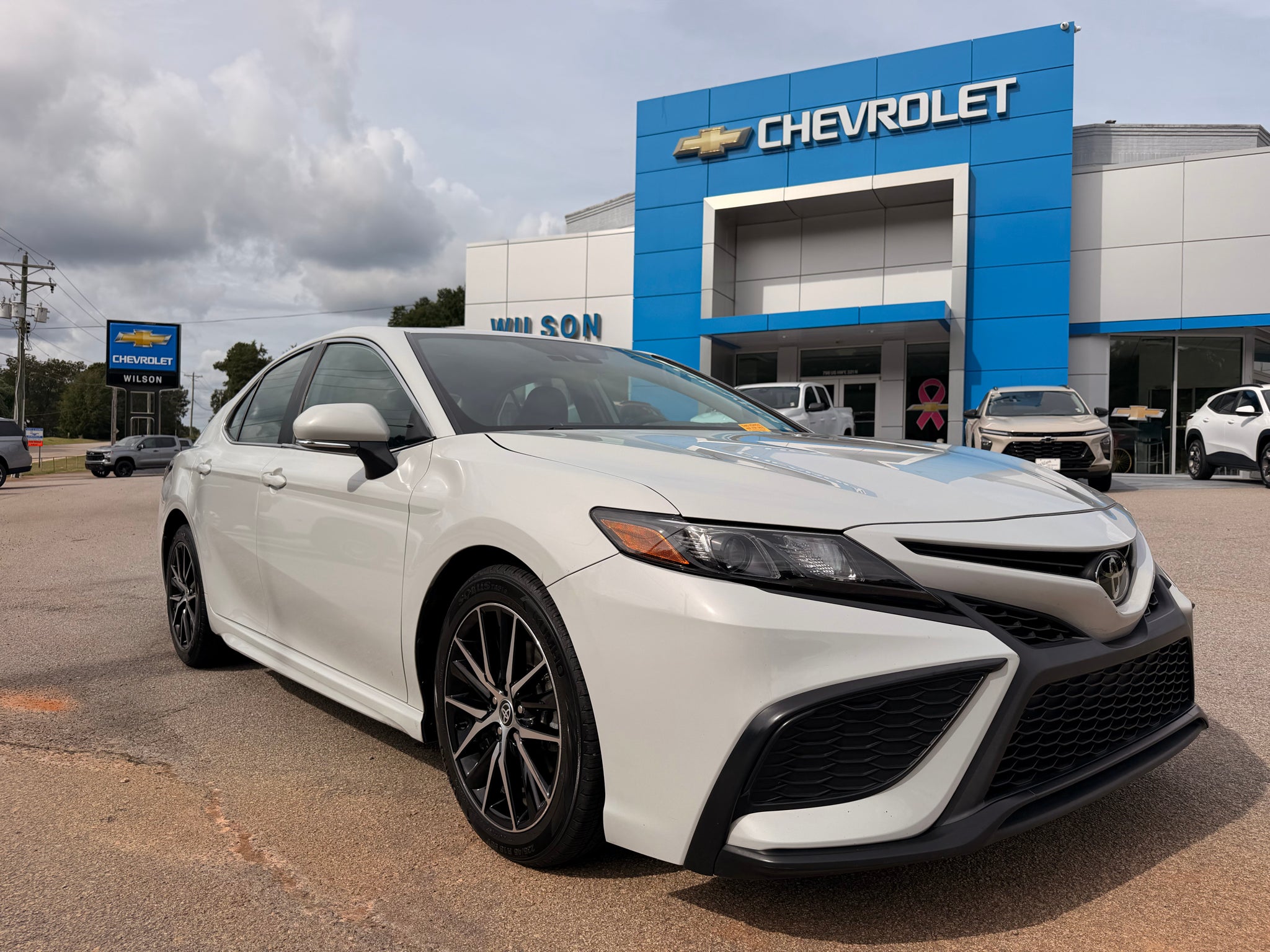 2024 Toyota Camry SE
