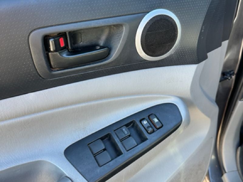 2015 Toyota Tacoma BASE