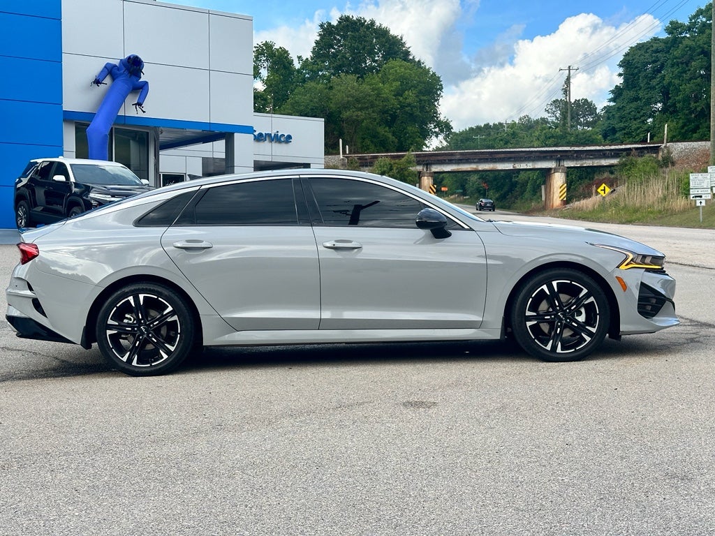 2022 Kia K5 GT-Line