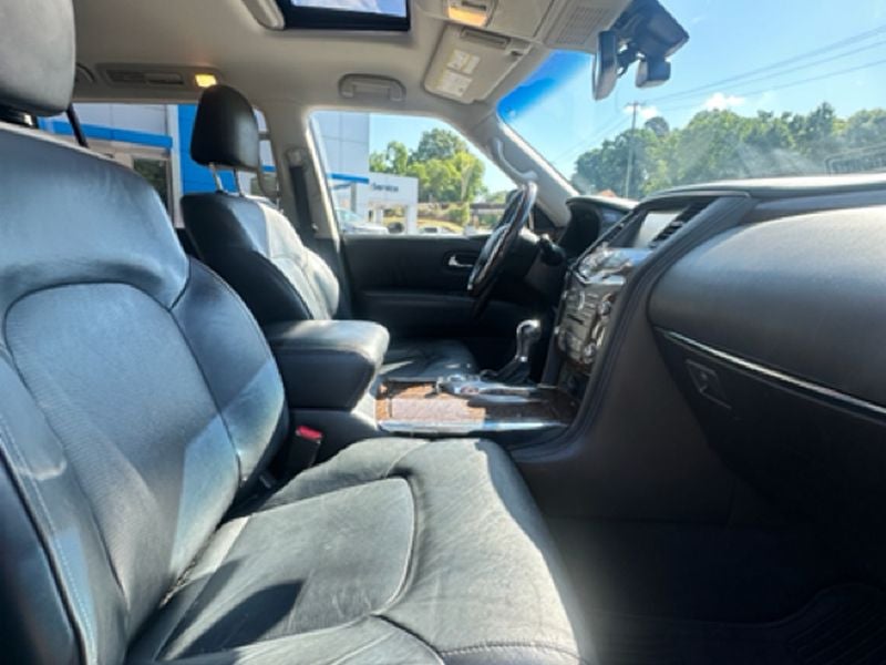 2017 INFINITI QX80 NA