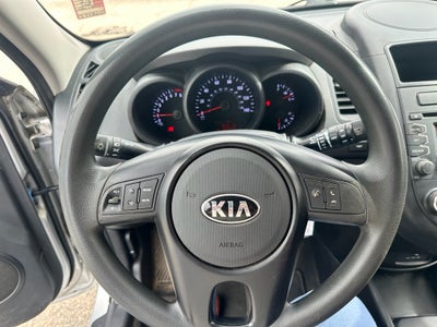 2013 Kia Soul Base