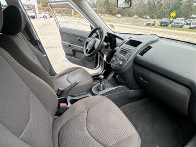 2013 Kia Soul Base