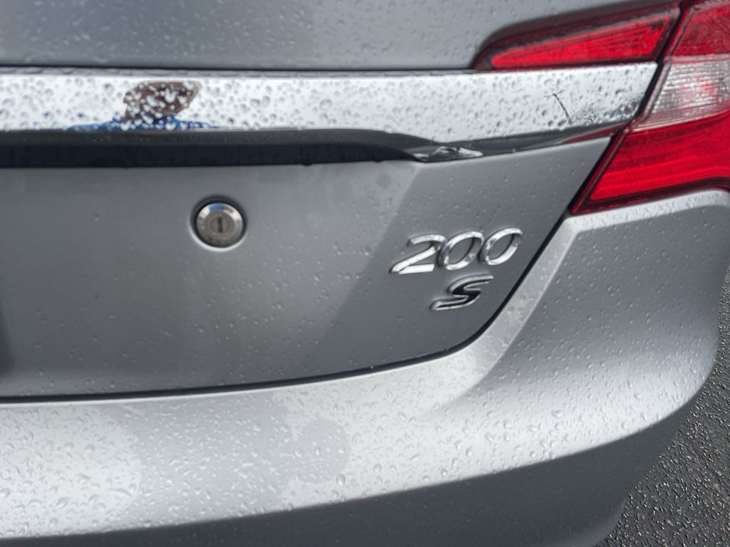 2013 Chrysler 200 S