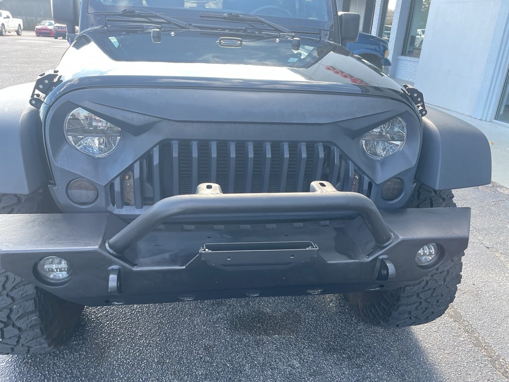 2017 Jeep Wrangler Willys Wheeler