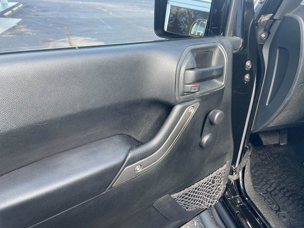 2017 Jeep Wrangler Willys Wheeler