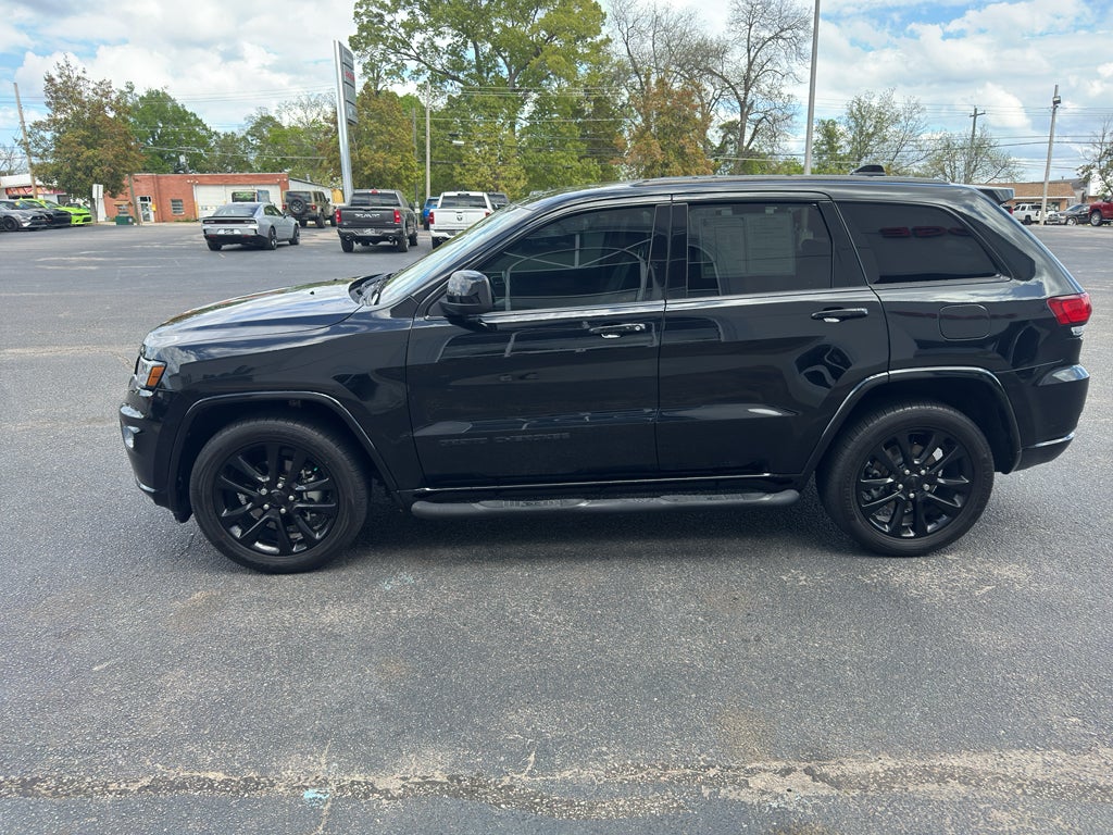 2020 Jeep Grand Cherokee Altitude