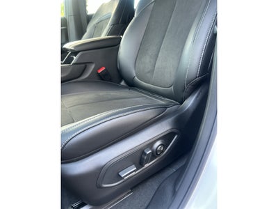 2027 Jeep Grand Cherokee Laredo Altitude