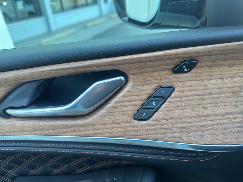 2026 Jeep Grand Cherokee Summit