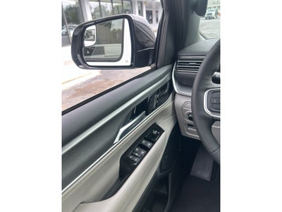 2026 Jeep Grand Wagoneer Base