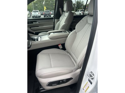 2026 Jeep Grand Wagoneer Base