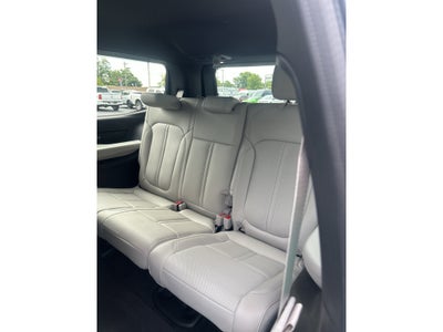 2026 Jeep Grand Wagoneer Base
