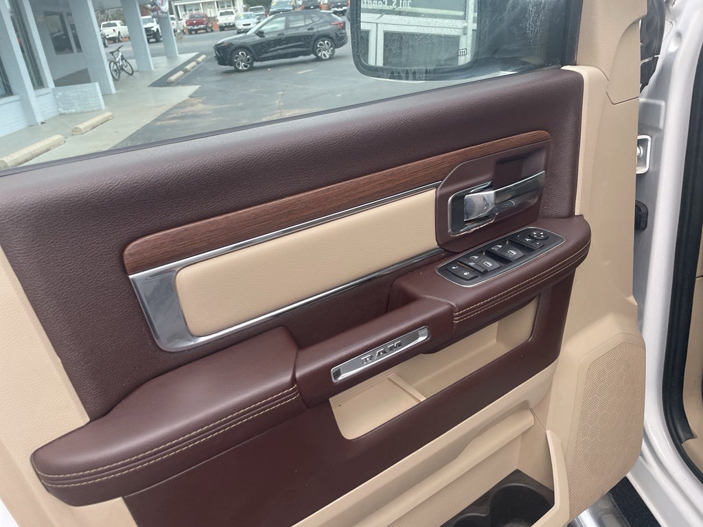 2016 RAM 1500 Laramie