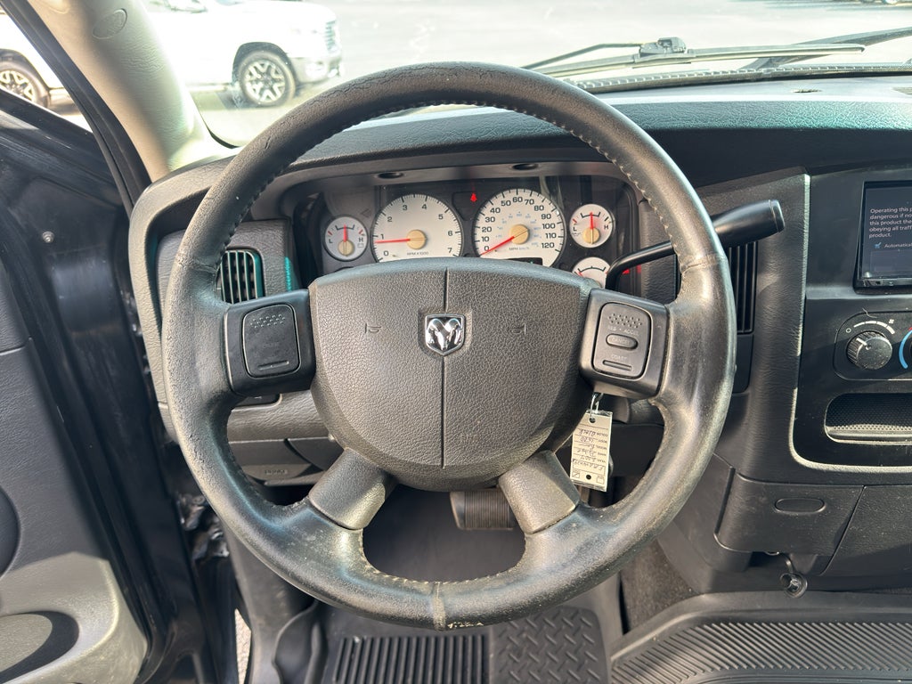 2004 Dodge Ram Pickup SLT