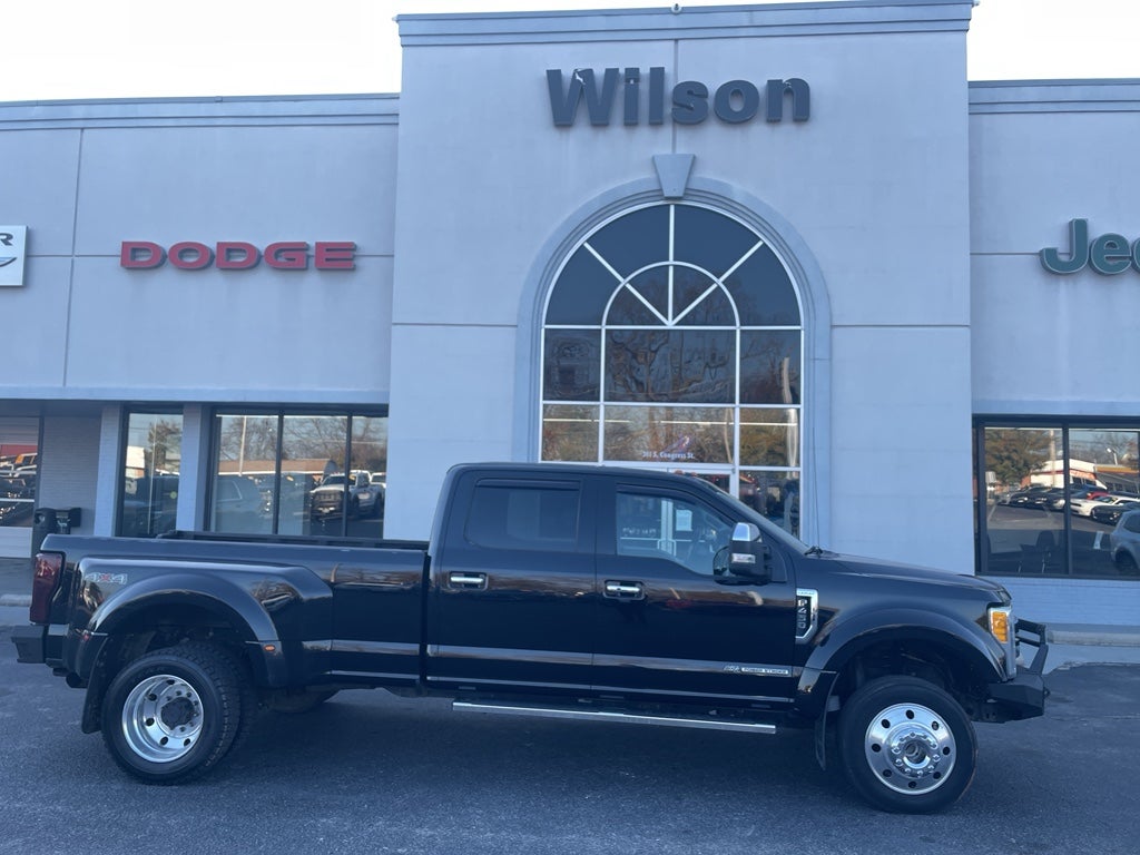 2017 Ford F-450 Lariat