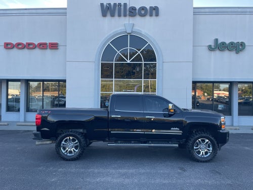2018 Chevrolet Silverado High Country