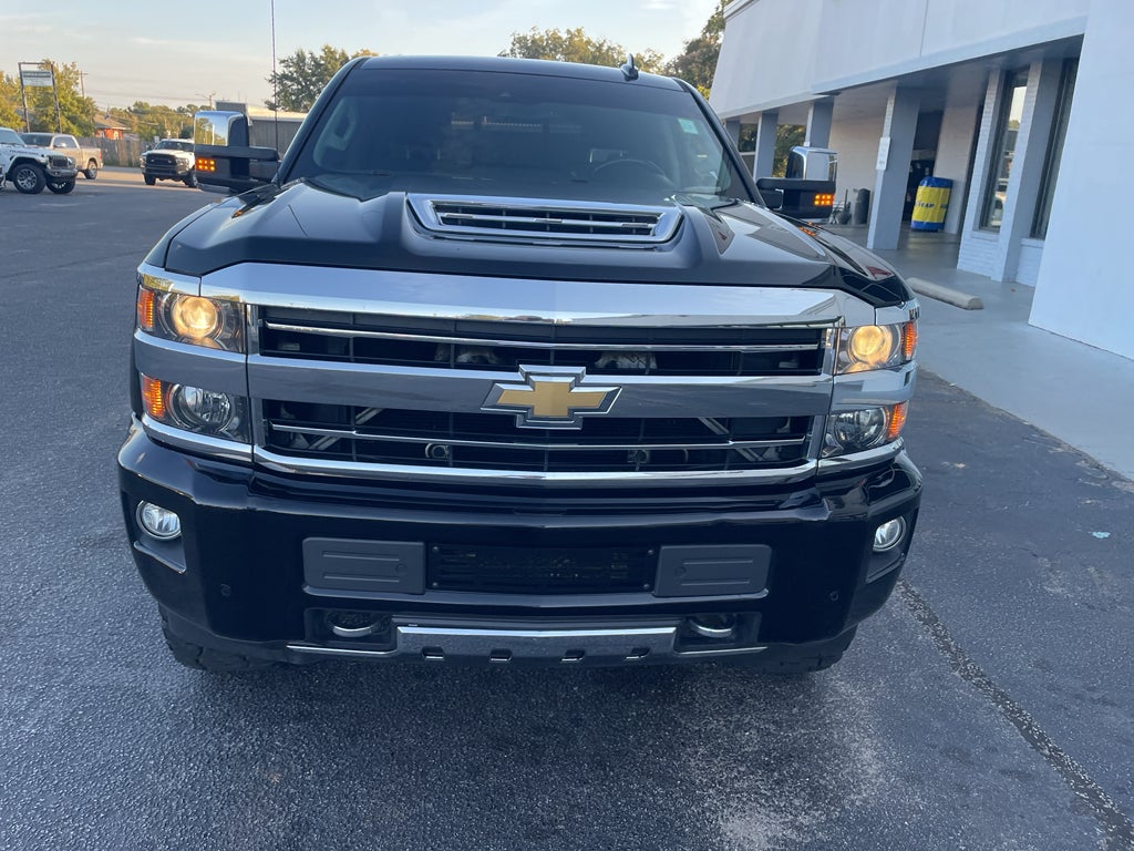2018 Chevrolet Silverado High Country