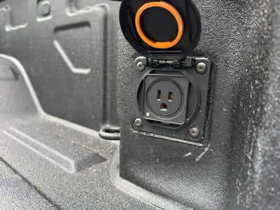 2025 Chevrolet Silverado Custom