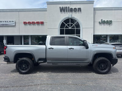 2025 Chevrolet Silverado ZR2
