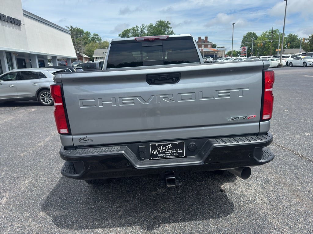 2025 Chevrolet Silverado ZR2