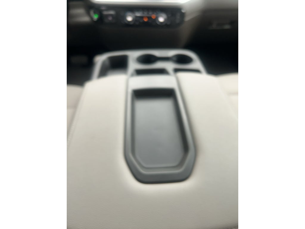 2024 Chevrolet Silverado LT