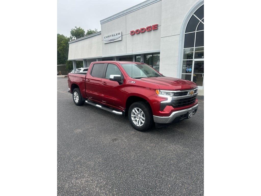 2024 Chevrolet Silverado LT