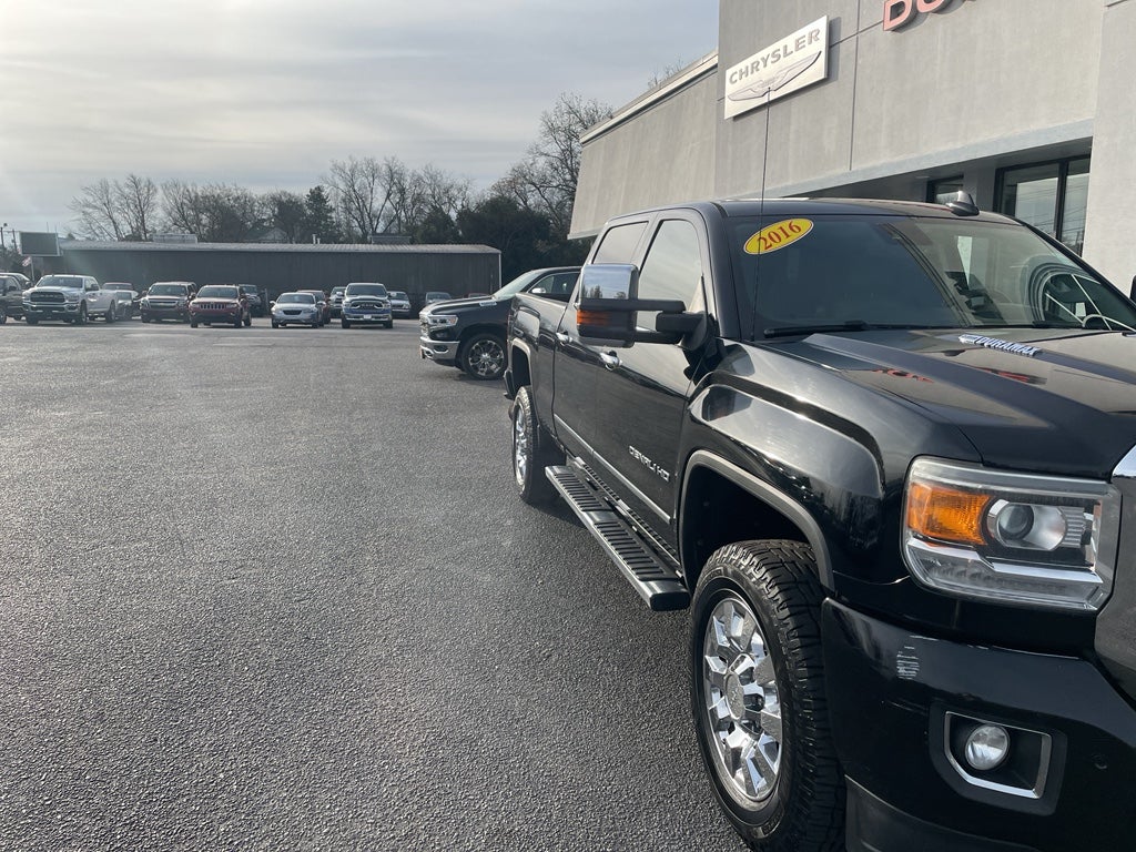 2016 GMC Sierra Denali