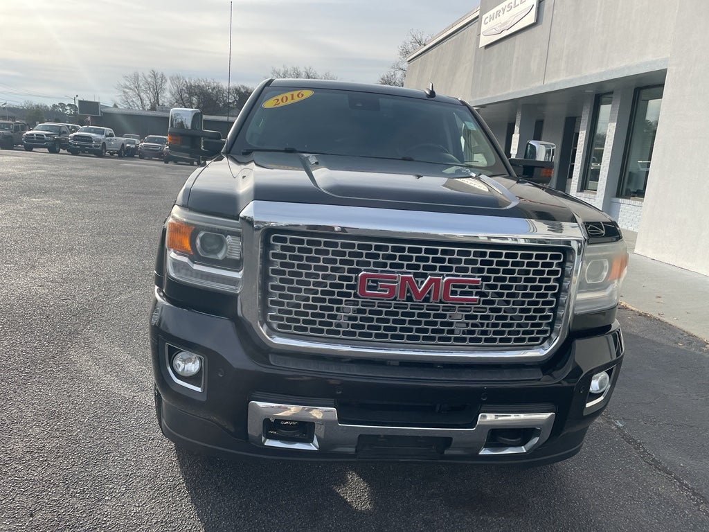 2016 GMC Sierra Denali