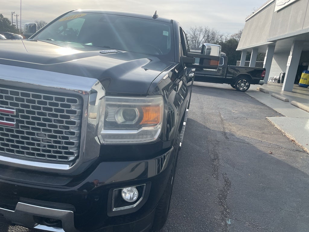 2016 GMC Sierra Denali
