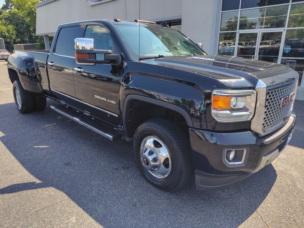 2016 GMC Sierra Denali