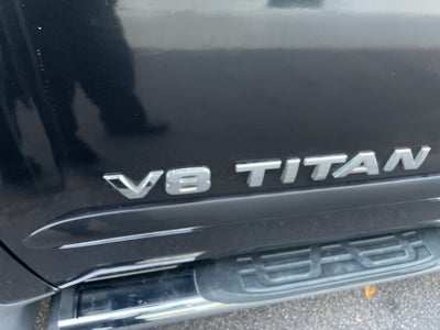 2012 Nissan Titan SV
