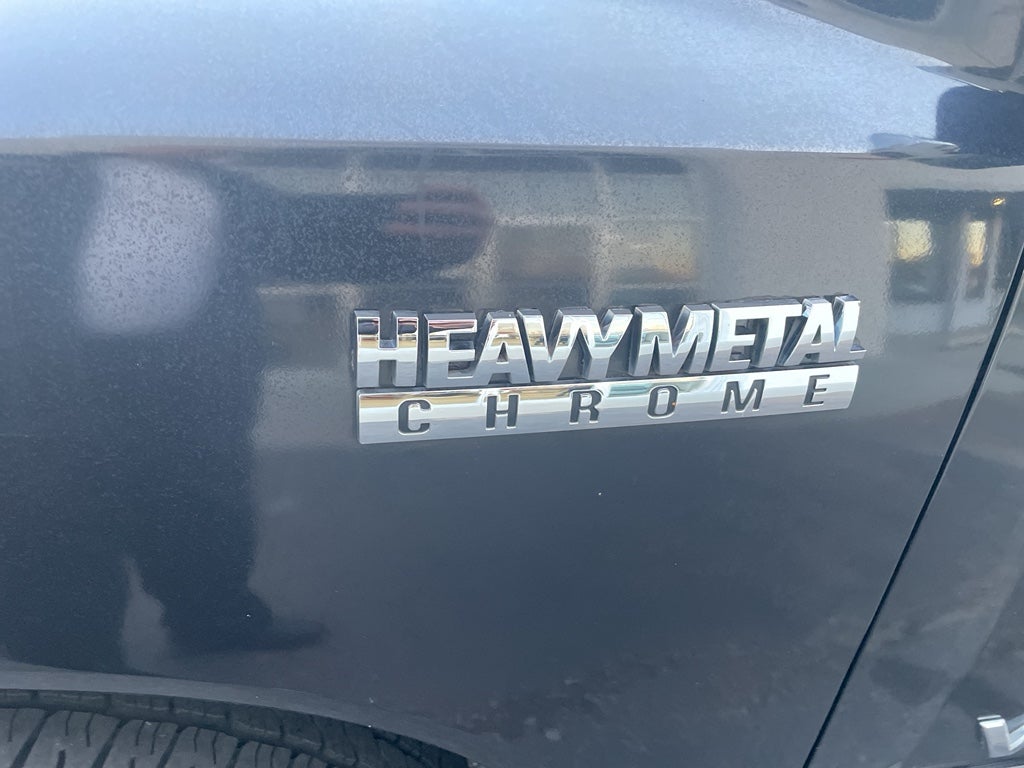 2012 Nissan Titan SV