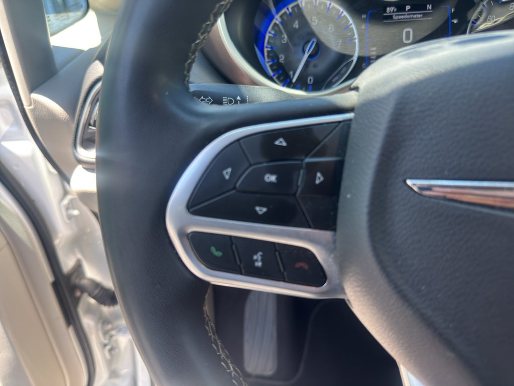 2024 Chrysler Voyager LX