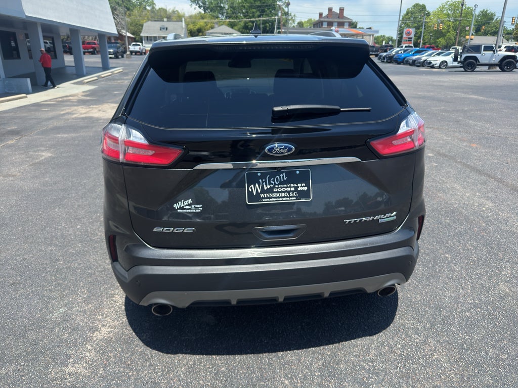 2020 Ford Edge Titanium