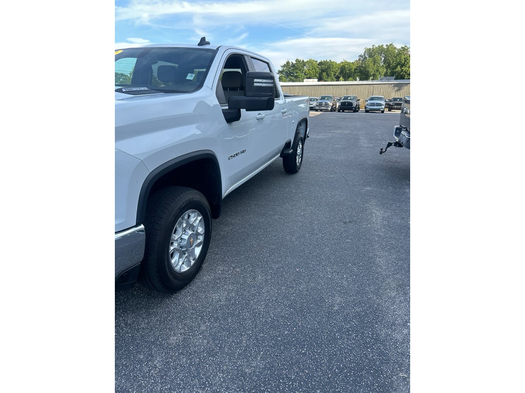 2022 Chevrolet Silverado LT