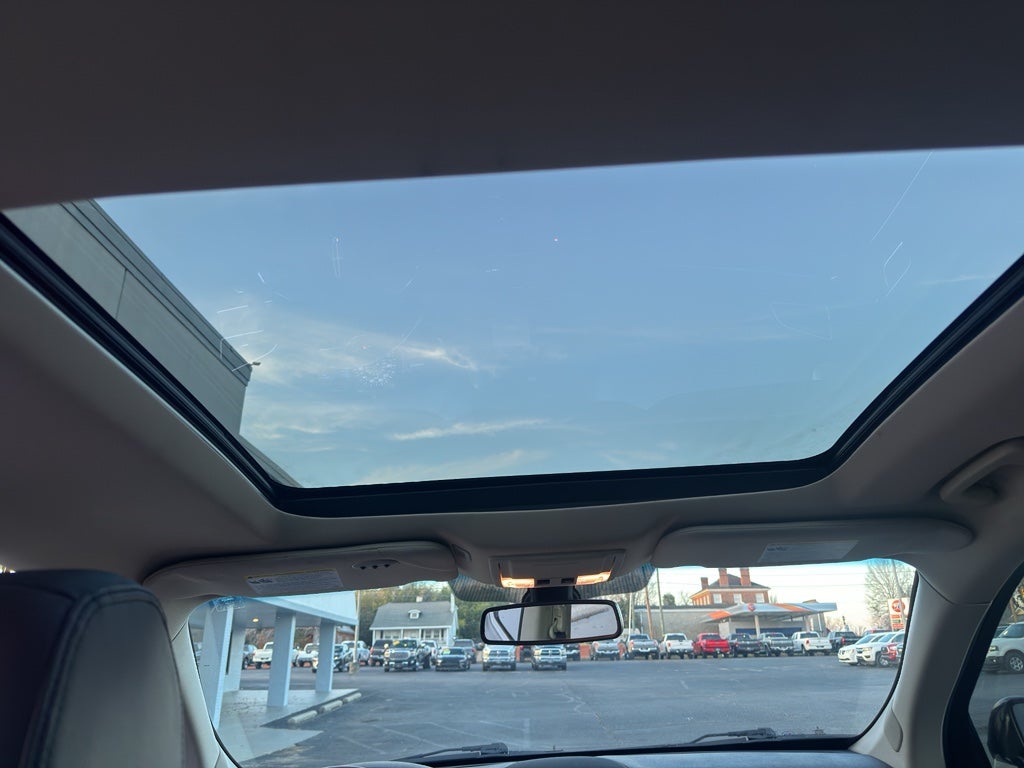 2019 Lincoln MKT Reserve