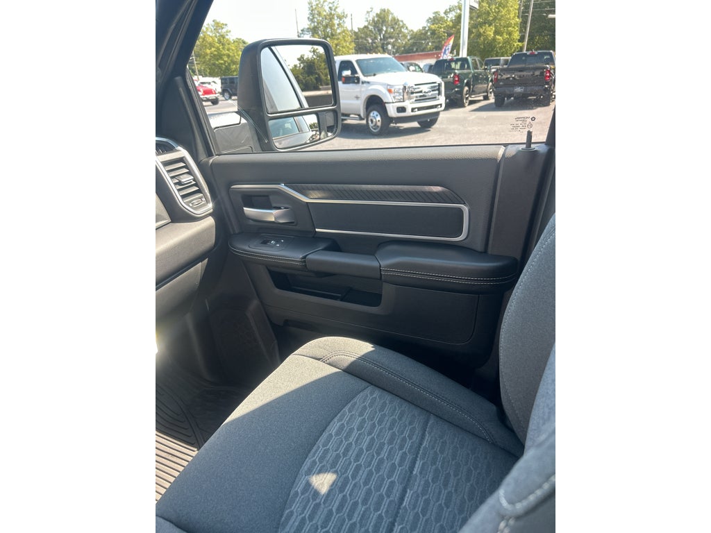 2027 RAM 2500 Big Horn