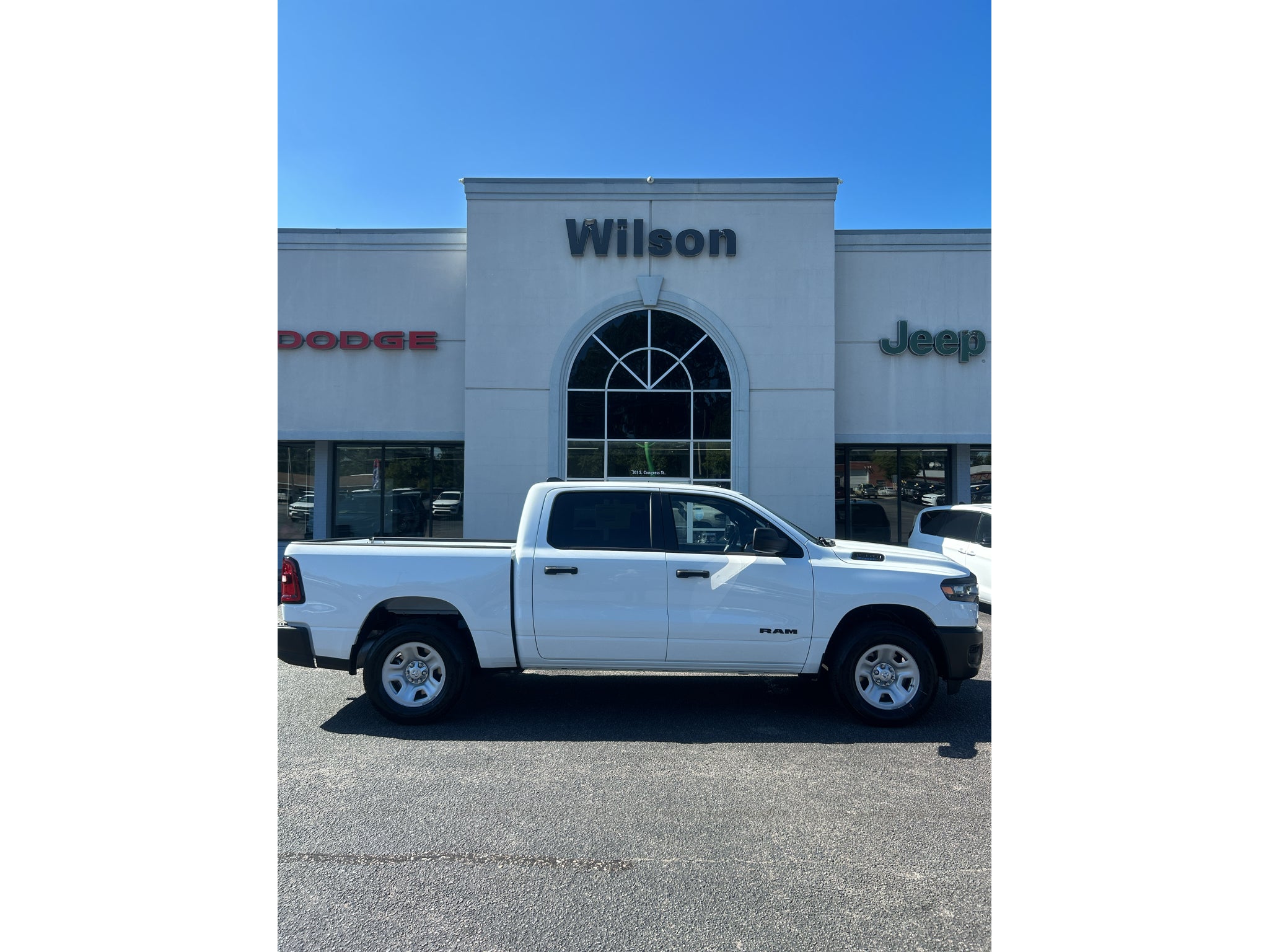 2027 RAM 1500